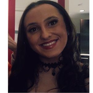 Meet your Posher, Darcee